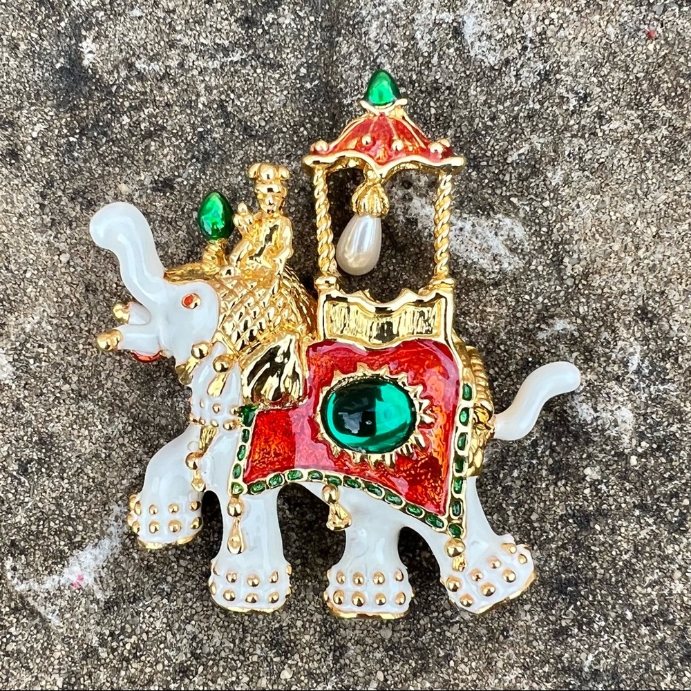 & Hutton Wilkinson Striking Enamel Elephant Brooch